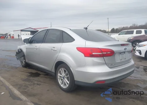 2017 Ford Focus Se z USA, uszkodzony, nr VIN 1FADP3F26HL271667